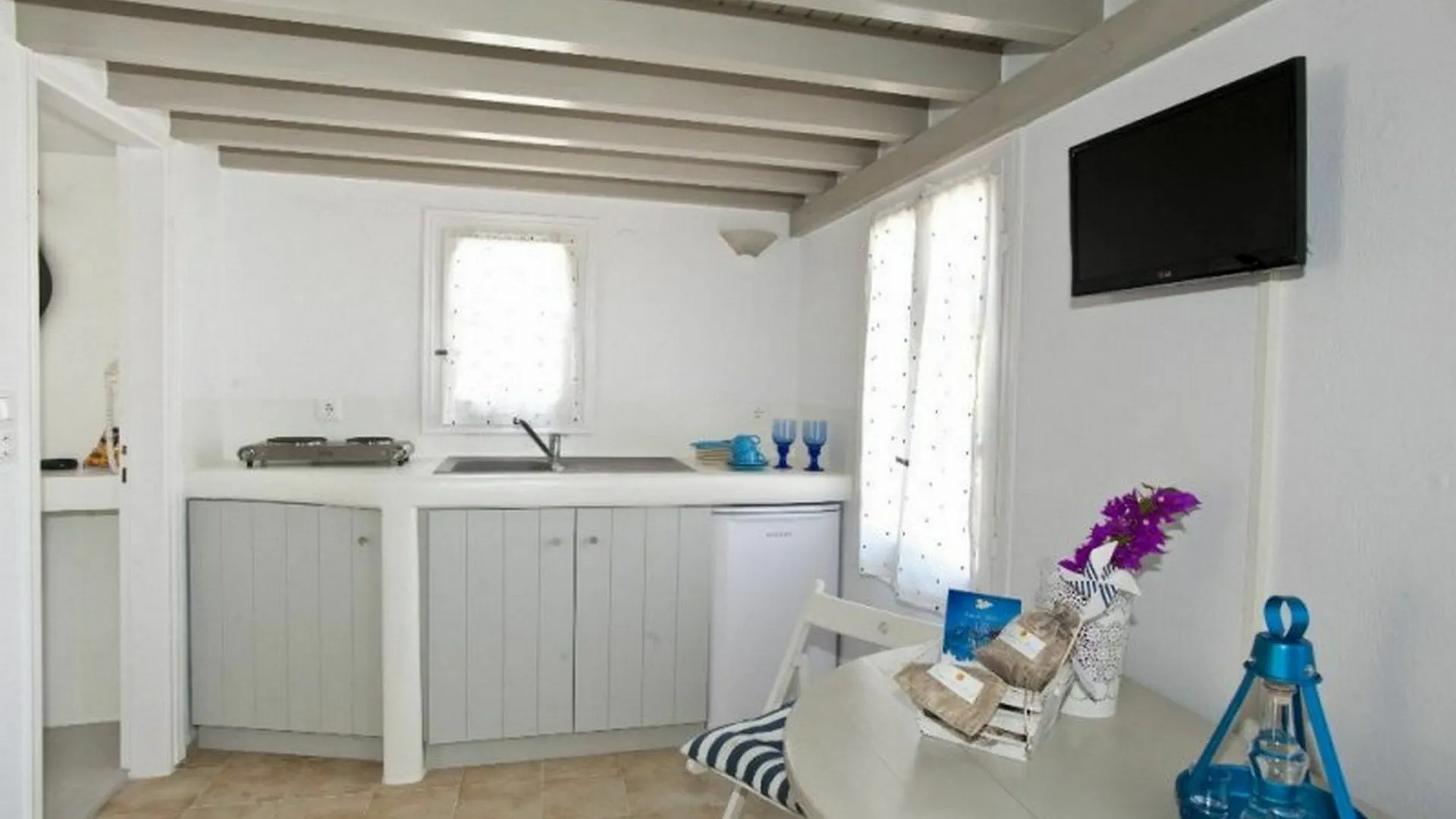 Gryparis' Club Apartments Mykonos Town Greece
